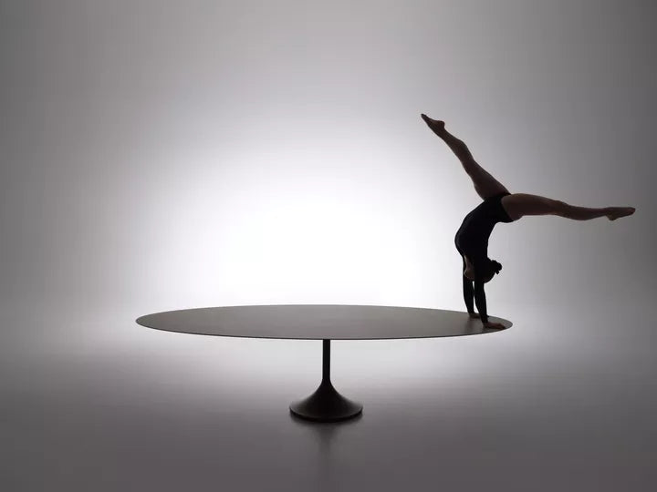 Joli - Table Central Big - plateau Ellipse - Céramique / Aluminium - Dim. 210 x 128 x H75