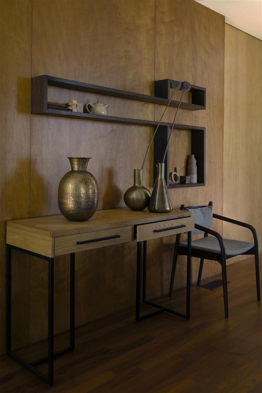 Dutchbone - Console Class - Finition chêne - 120 x 45 x H78