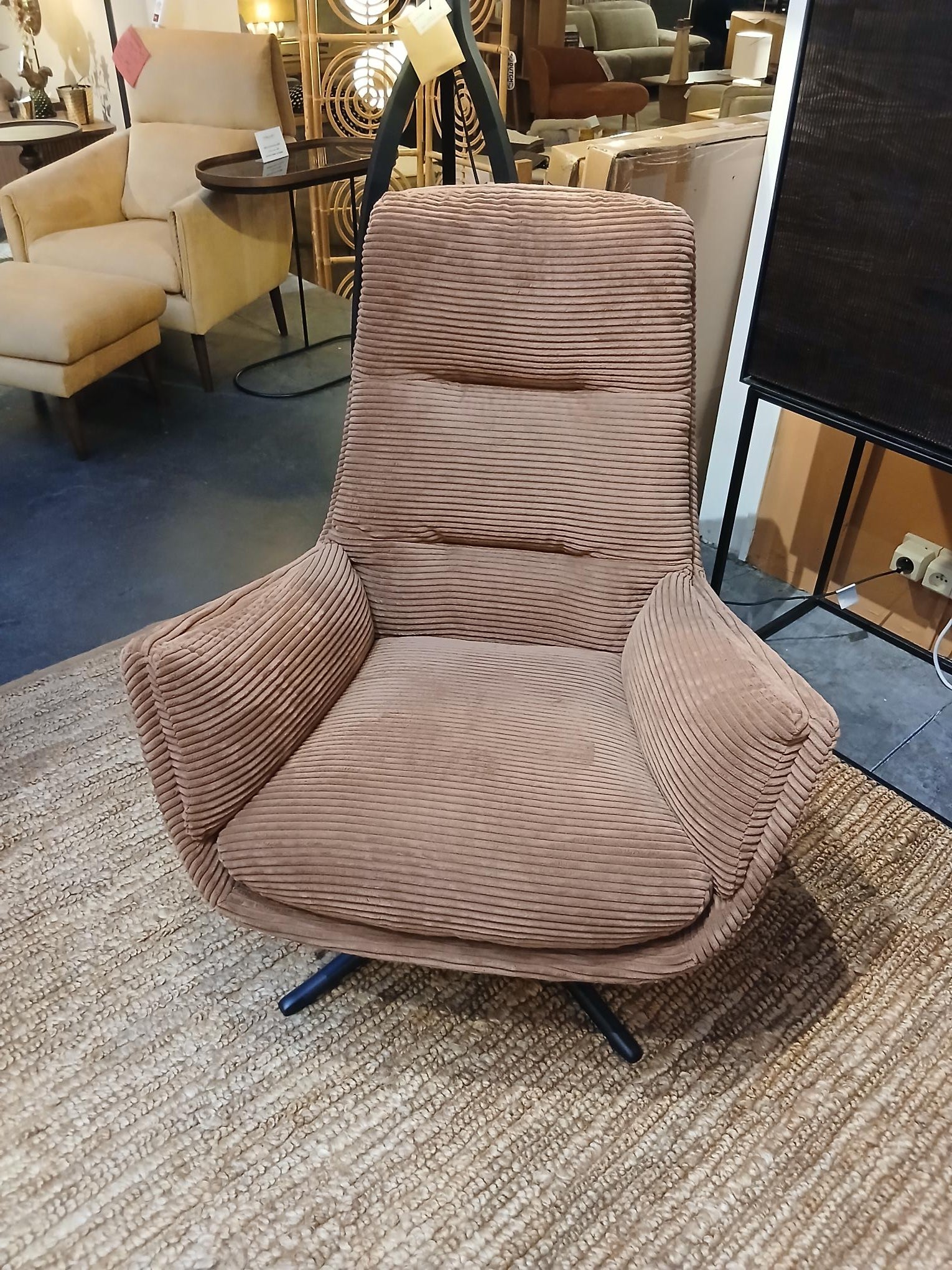 Flexlux - Fauteuil Moro - Tissu Scala - (-30%) - Modèle d'Exposition