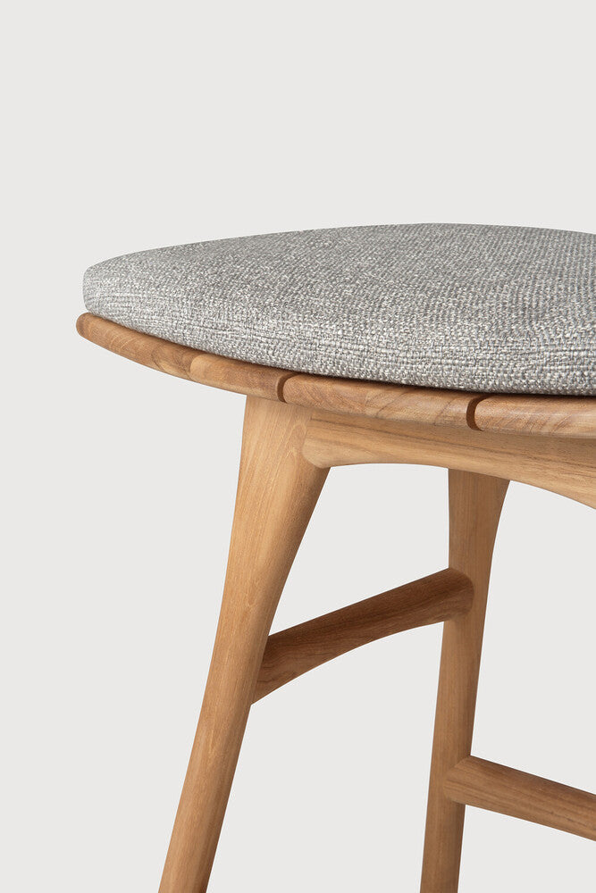 Ethnicraft - Outdoor - Tabouret Osso - Teck Massif - Galette en tissus "Blanc cassé" "Mocha" "Naturel"
