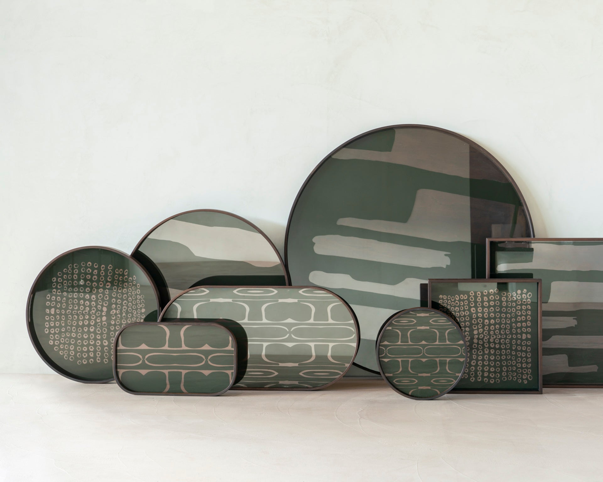 Ethnicraft - Plateau Second nature Glass - round - S - 48 x 48 x H4