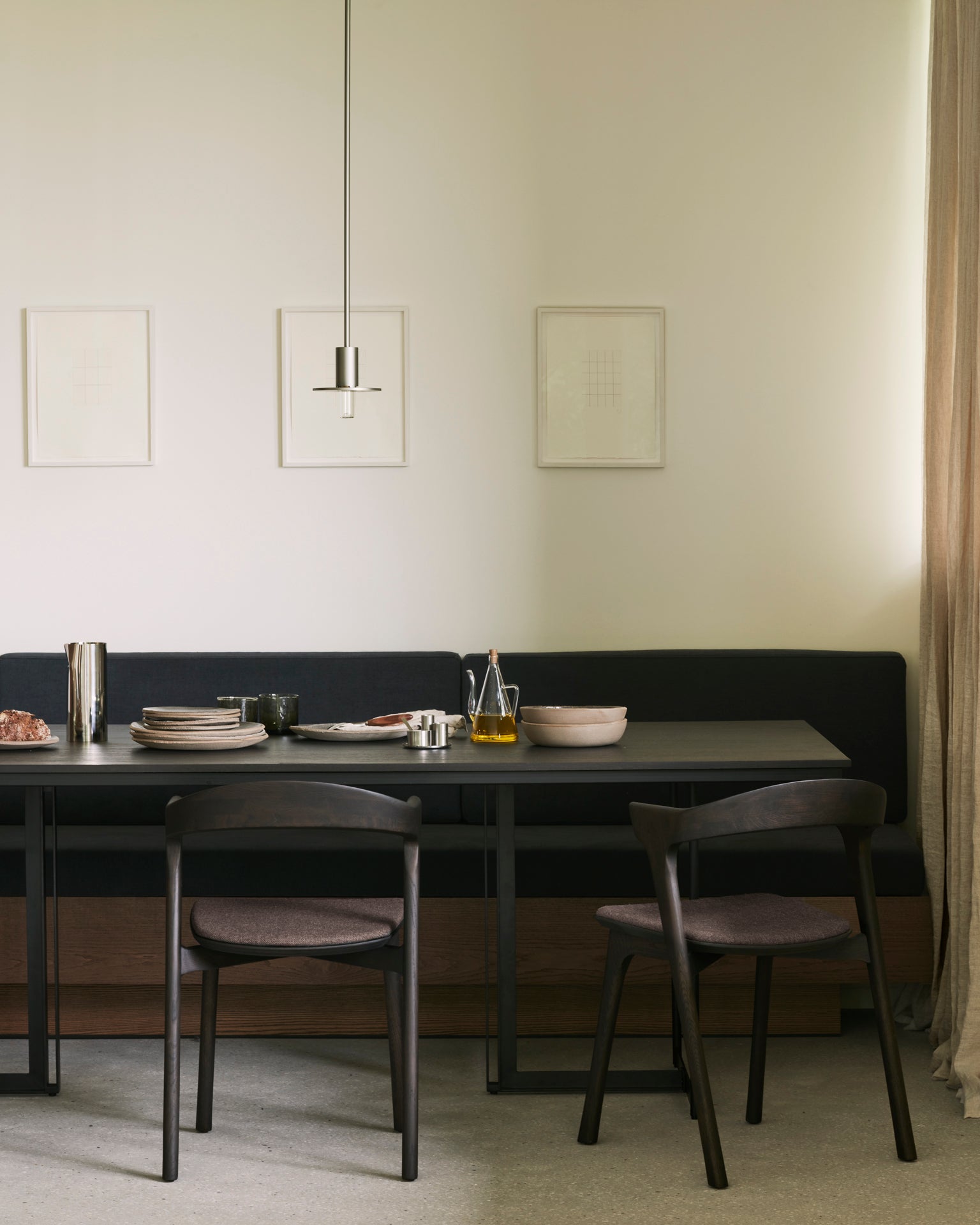 Ethnicraft - Table Tacet - Teck Verni - Dark Brown - 200 x 100 X H76