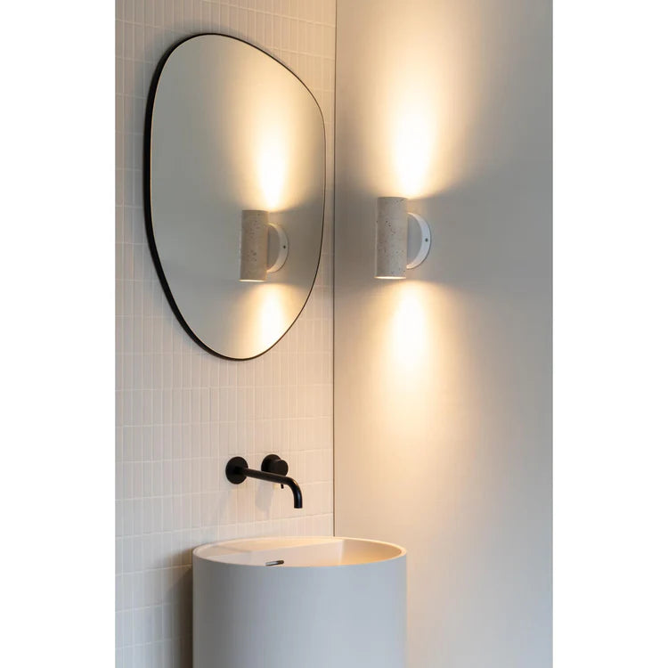 It's About Romy - Applique murale Tivoli - Travertin - Blanche - H15