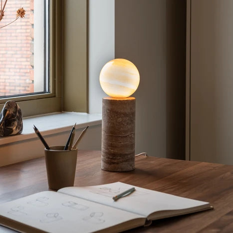 It's About Romy - Lampe de Table Tivoli - Travertin/Verre - Sable - H33