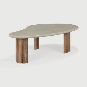 Ethnicraft – Boomerang – Table Basse De Jardin Boomerang – Béton et teck recyclé - 126 cm