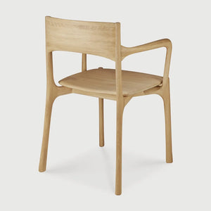 Ethnicraft – PI – Chaise PI – Chêne - Avec accoudoir
