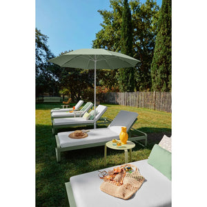 Fermob – Alizé – Table basse ø 48 cm en situation