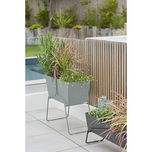 Fermob – Basket – Jardinière haute en situation