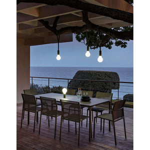 Fermob – Calvi – Table 195 x 95 cm en situation