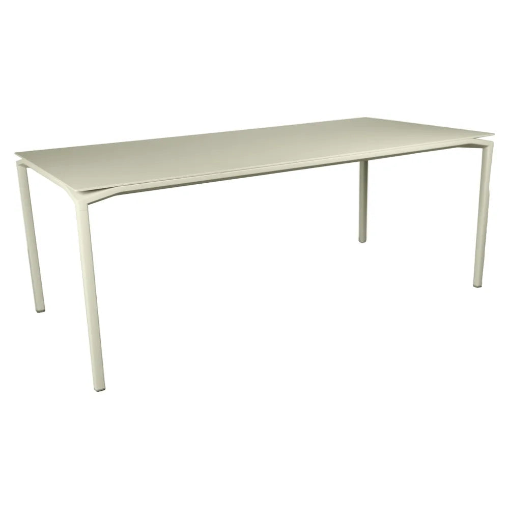 Fermob – Calvi – Table mat velouté 195 x 95 cm – Gris argile