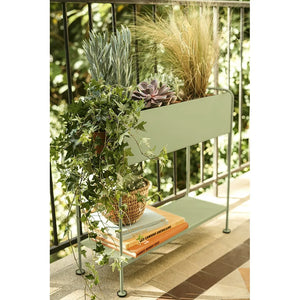 Fermob – Picolino – Cache pot H.63 cm en situation