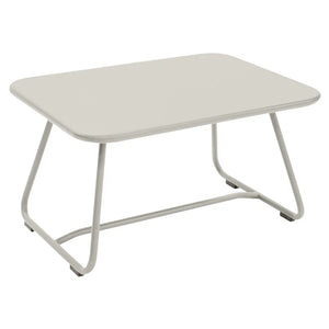 Fermob – Sixties – Table basse 76 x 55.5 cm – Gris argile