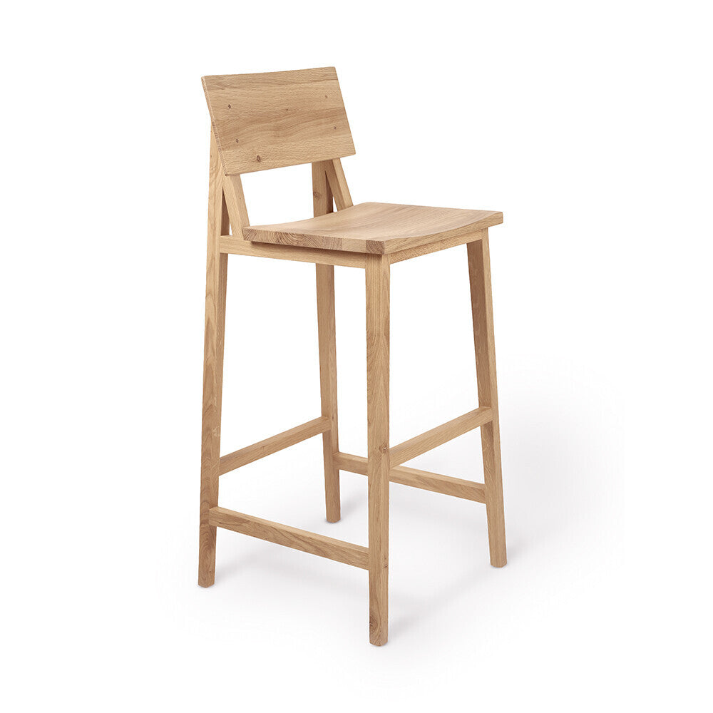 Ethnicraft - Tabouret de bar N4 - Chêne verni - H 80/110