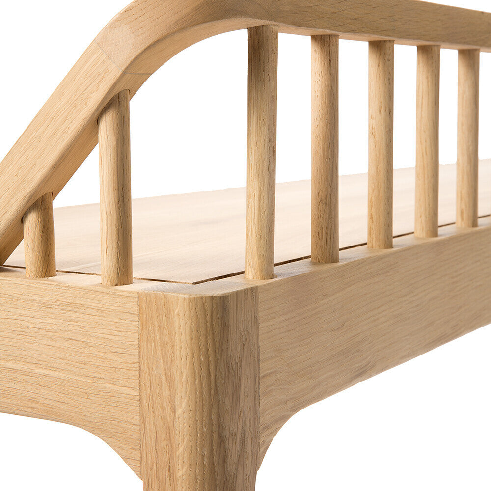 Ethnicraft - Banc Spindle  - Chêne verni - 150x35xH46/60
