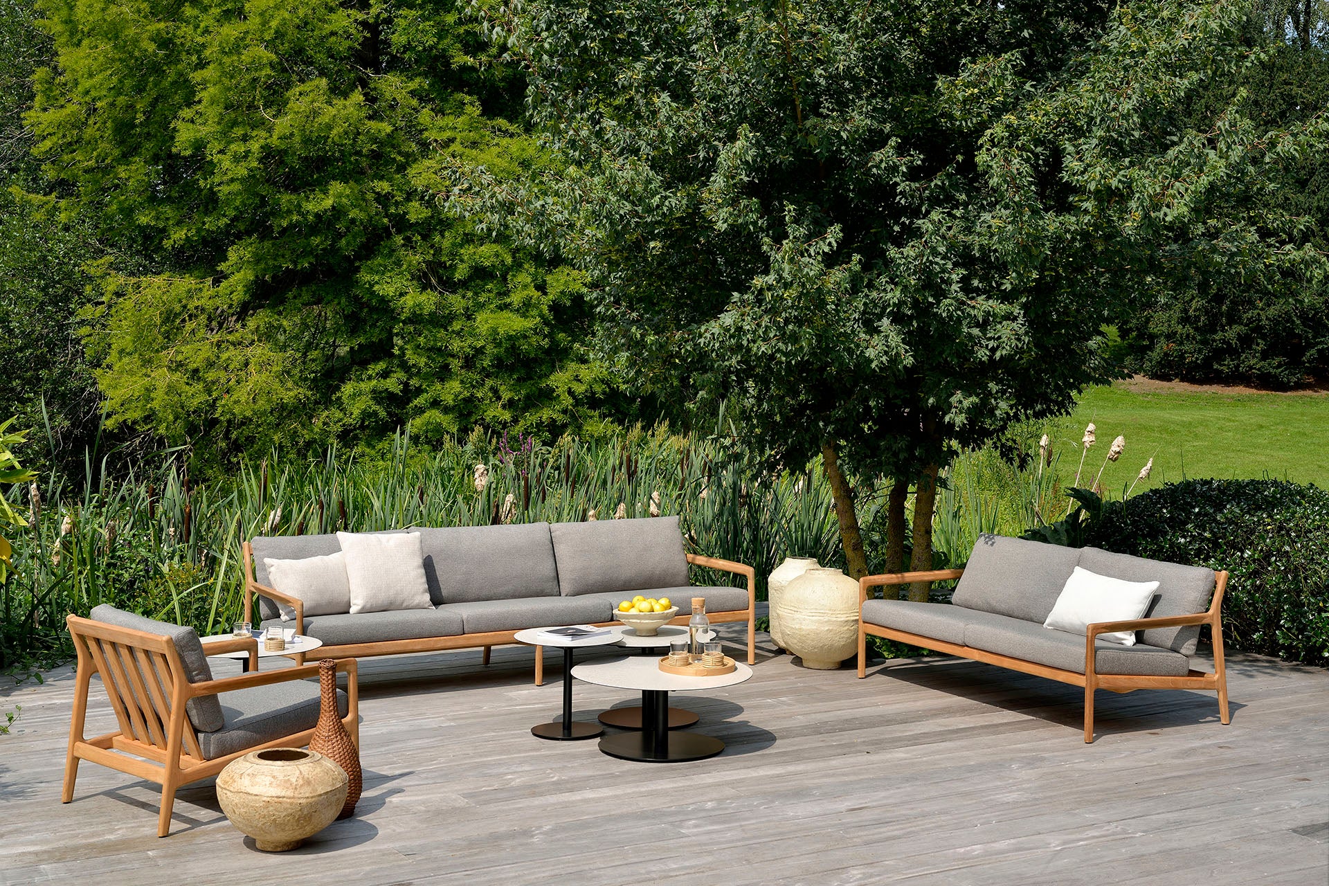 Ethnicraft - Outdoor - Canapé Jack - Teck massif - Tissu mocha - 3 places