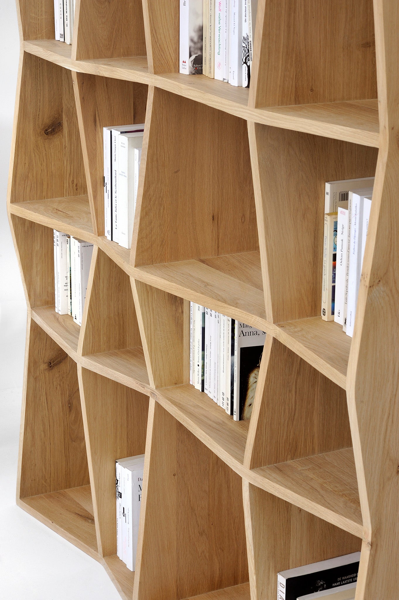 Ethnicraft - Bibliothèque Z - Chêne massif - L.93 X 38 X H207