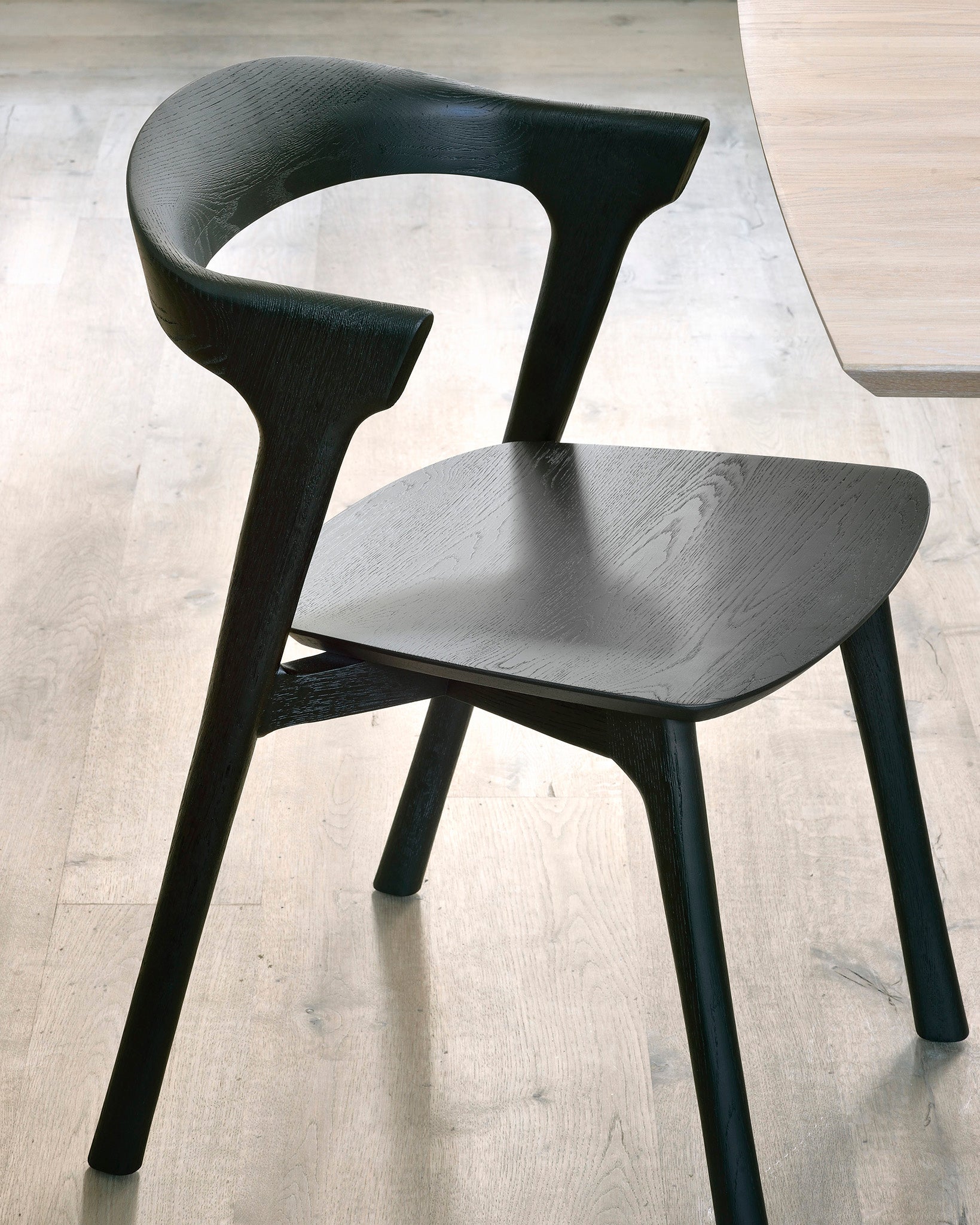 Ethnicraft - Chaise Bok - Chêne noir verni
