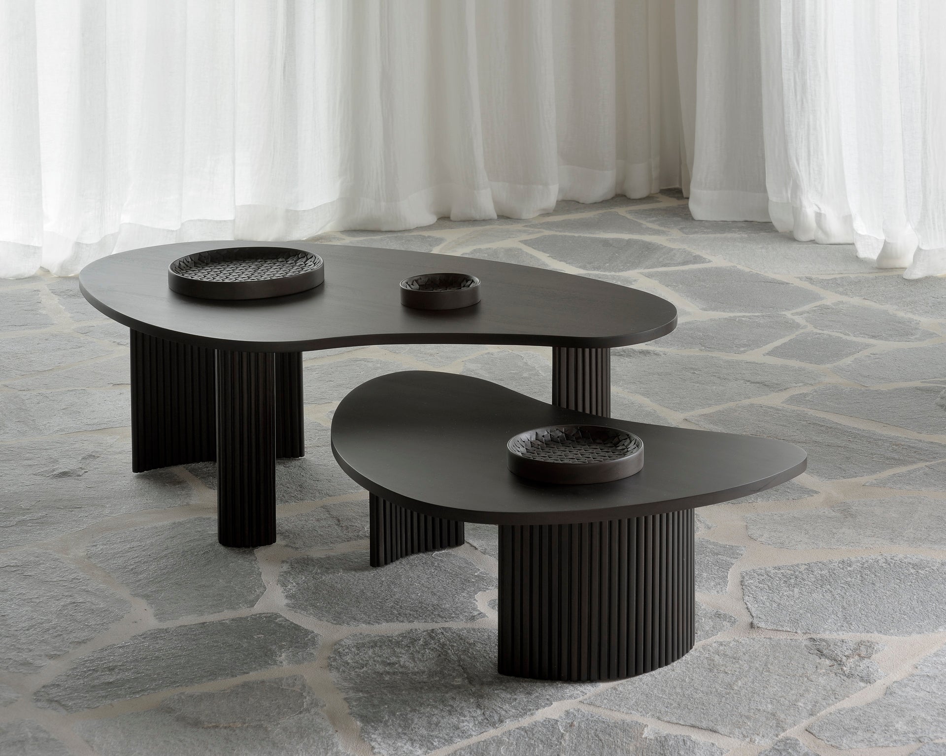 Ethnicraft - Table basse Boomerang - Acajou - 126 x 74 x H40