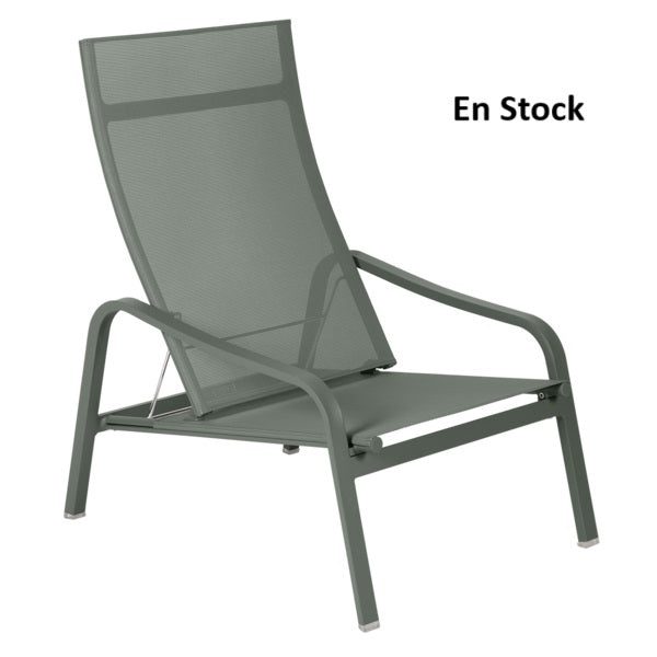 Fermob - Alizé - Fauteuil bas + repose-pieds - romarin en stock
