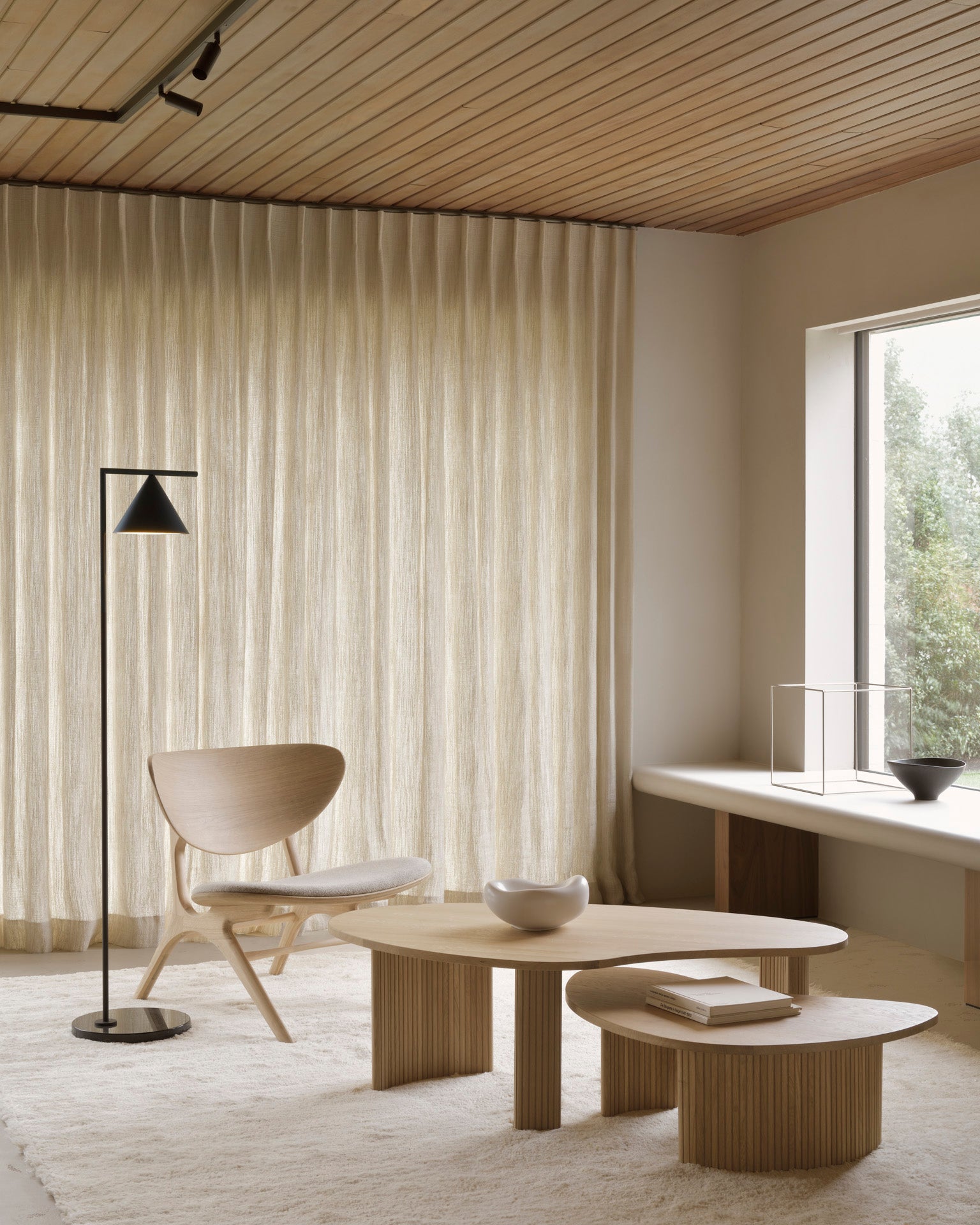 Ethnicraft - Table basse Boomerang - Chêne massif Huilé - 126 x 74 x H40