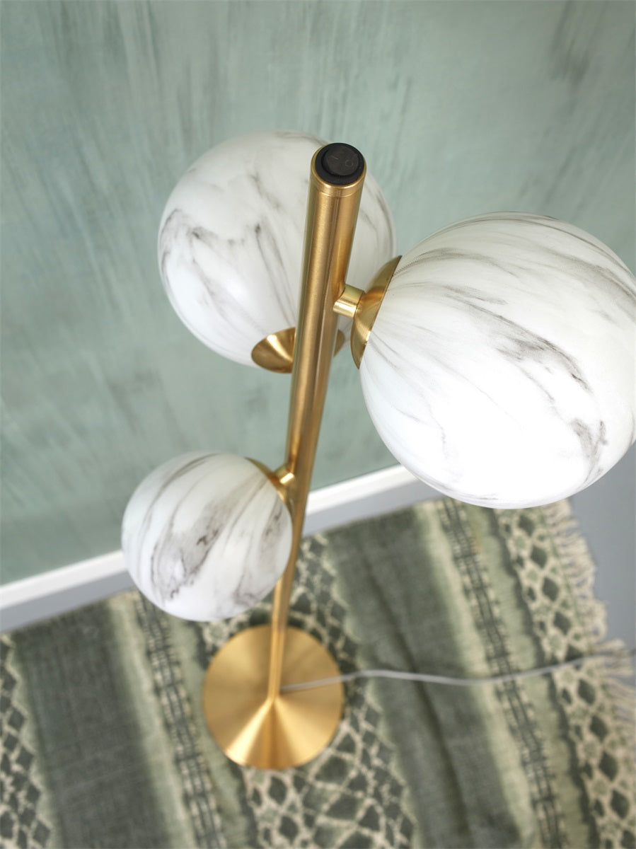 It's About Romi - Lampe sur Pied "Carrara" - Or/Marbre Blanc - H.159