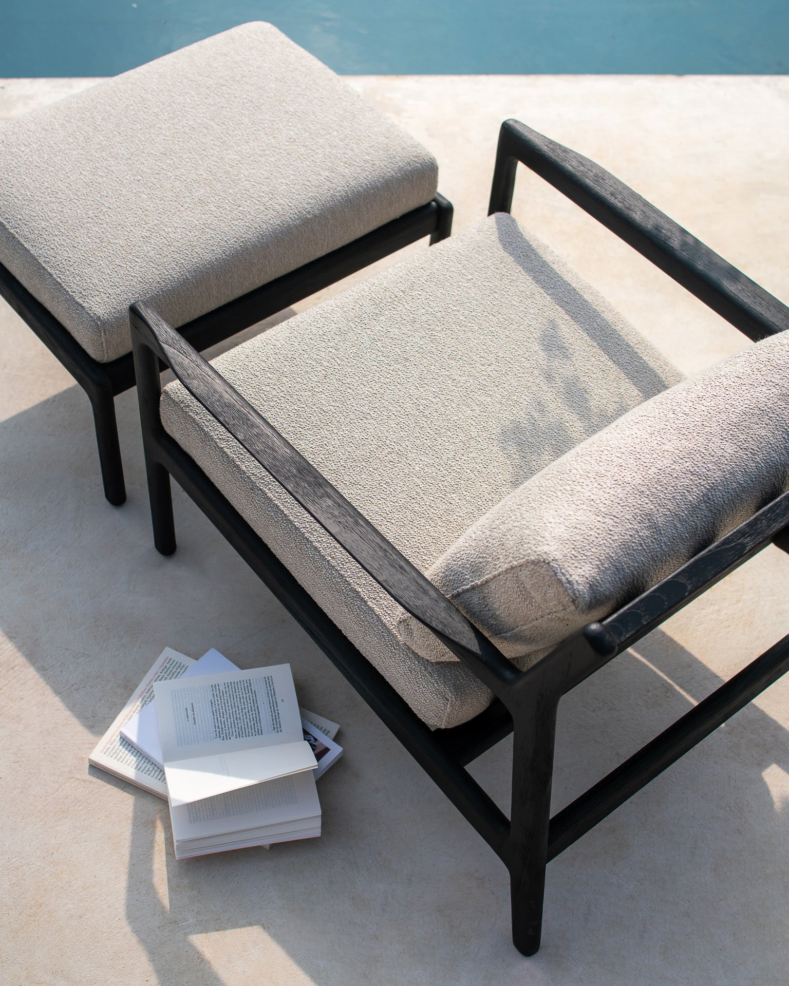 Ethnicraft - Outdoor - Fauteuil Jack - Teck Noir - Tissus Off White, Natural ou Mocha
