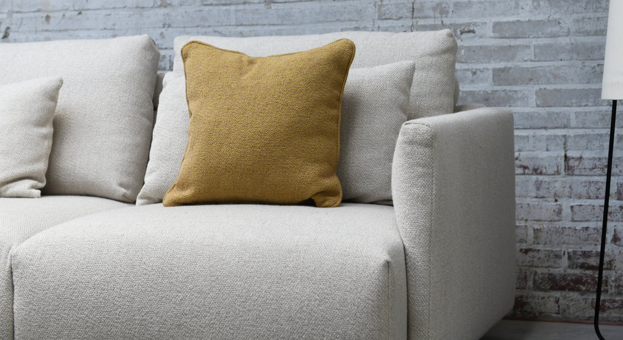 Moome - Canapé Otis - 243 x 106 x Hauteur Assise 40 - Tissu Cat. 2