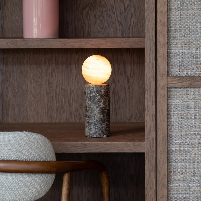 It's About Romy - Lampe de Table Tivoli - Travertin/Verre - Brun - H33