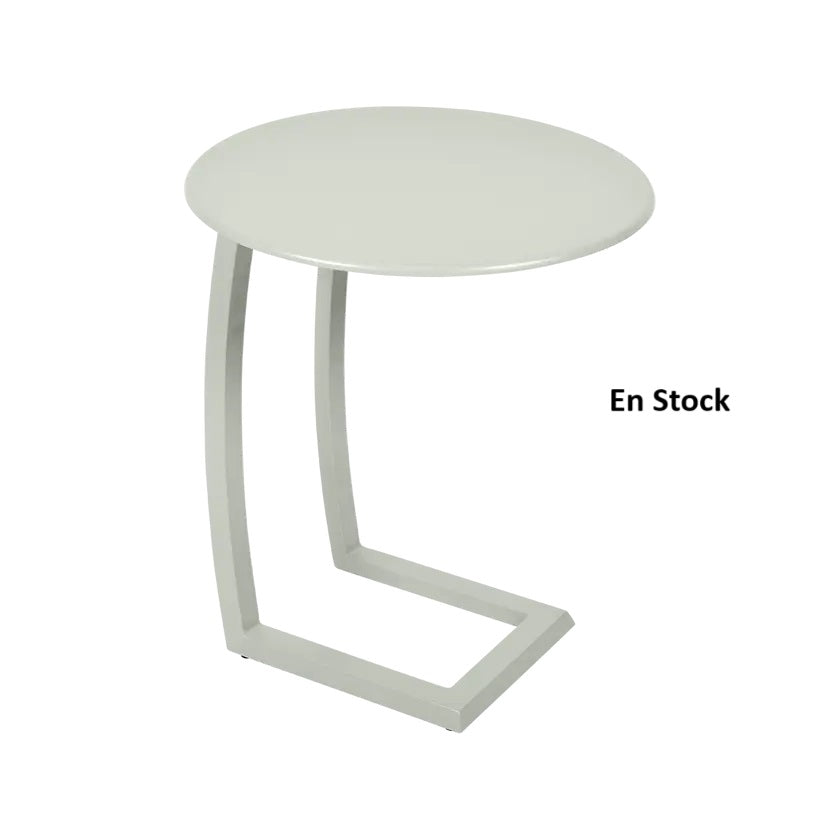 Fermob - Alizé - table basse déportée Gris Argile en stock