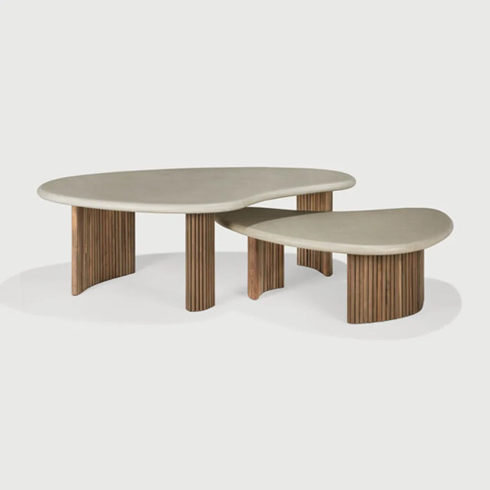 Ethnicraft – Boomerang – Table Basse De Jardin Boomerang – Béton et teck recyclé - 90 cm