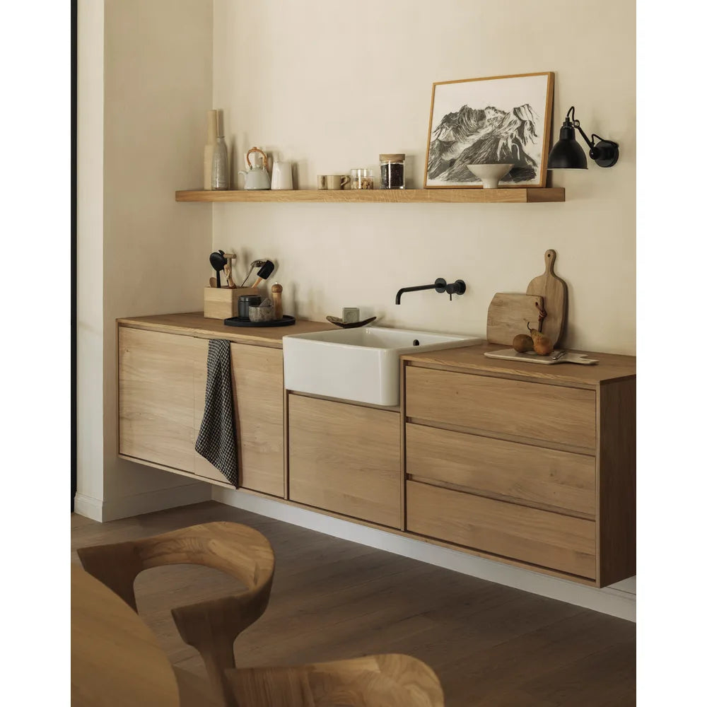 Ethnicraft – Mural – EtagèRe Wall en situation