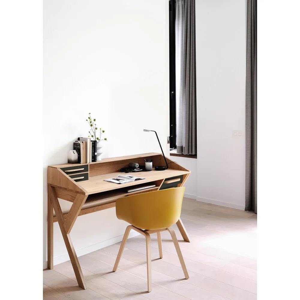 Ethnicraft – Origami – Bureau Origami en situation