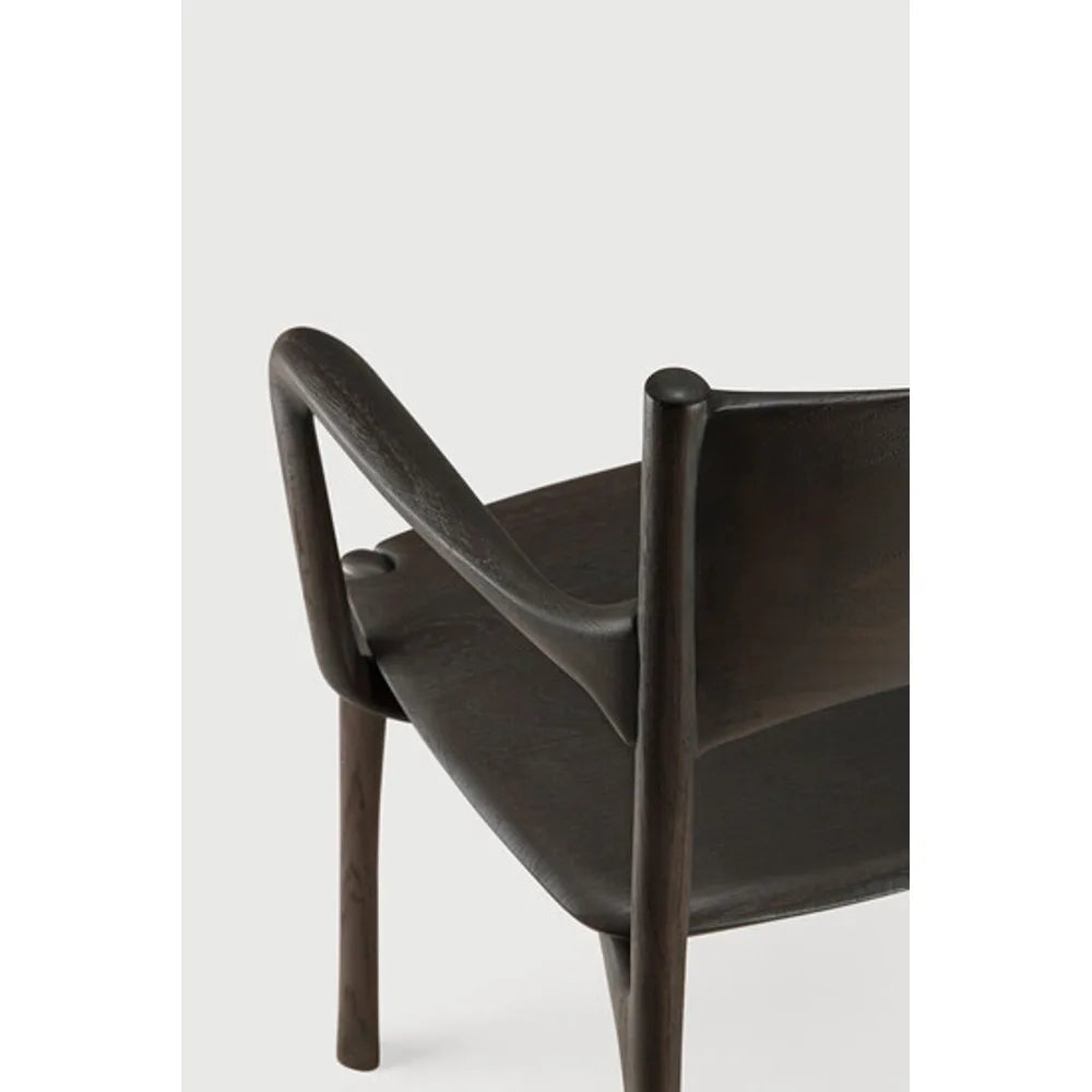 Ethnicraft – PI – Chaise PI – Teck brun foncé - Avec accoudoir