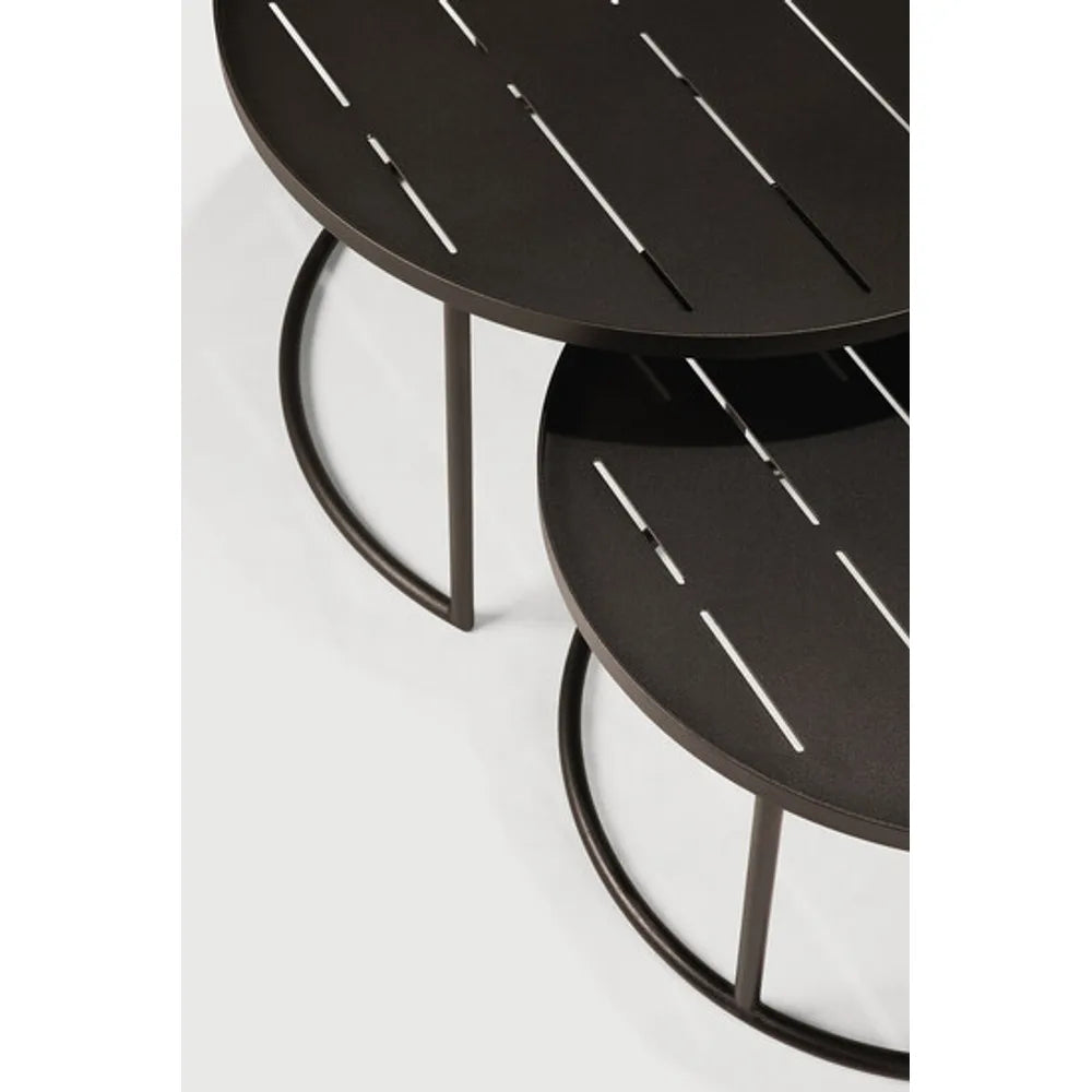 Ethnicraft – Tables à plateau – Set De Tables Basses A Plateaux De Jardin – Aluminium Dark Bronze