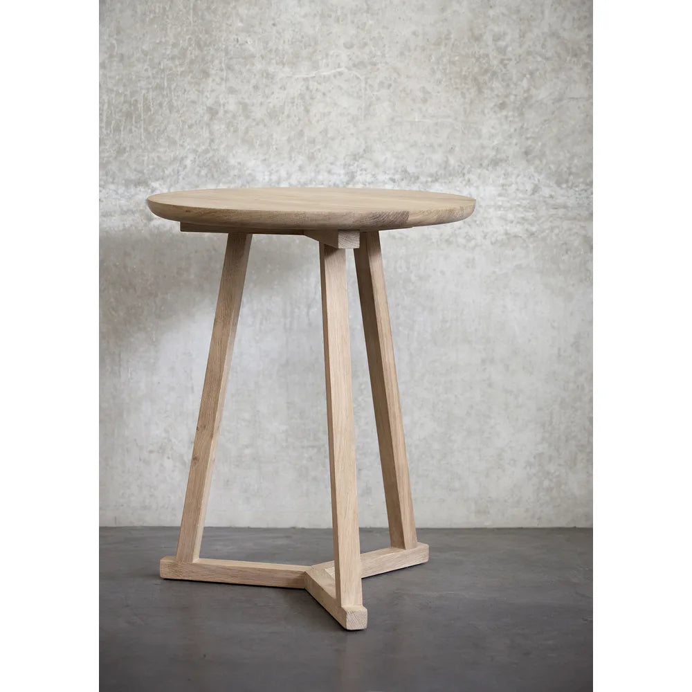 Ethnicraft – Tripod – Table D'Appoint Tripod en situation