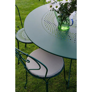 Fermob – 1900 – Chaise en situation