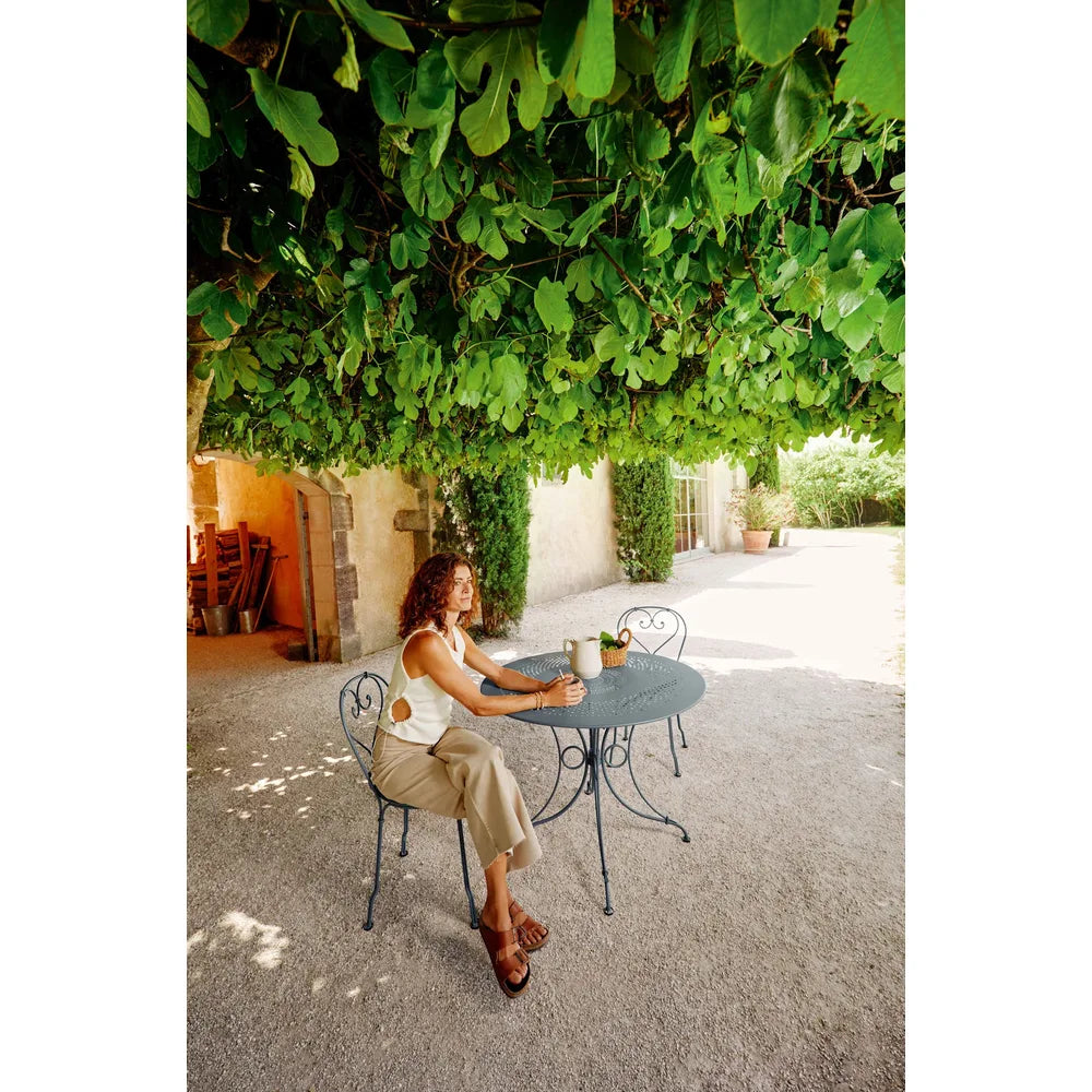 Fermob – 1900 – Chaise en situation