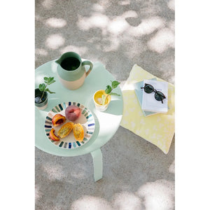 Fermob – Alizé – Table basse ø 48 cm en situation