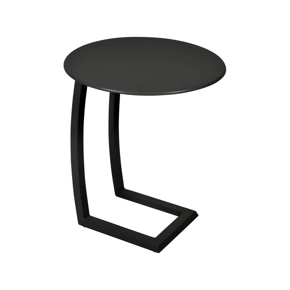 Fermob – Alizé – Table basse déportée ø 48 cm – Réglisse