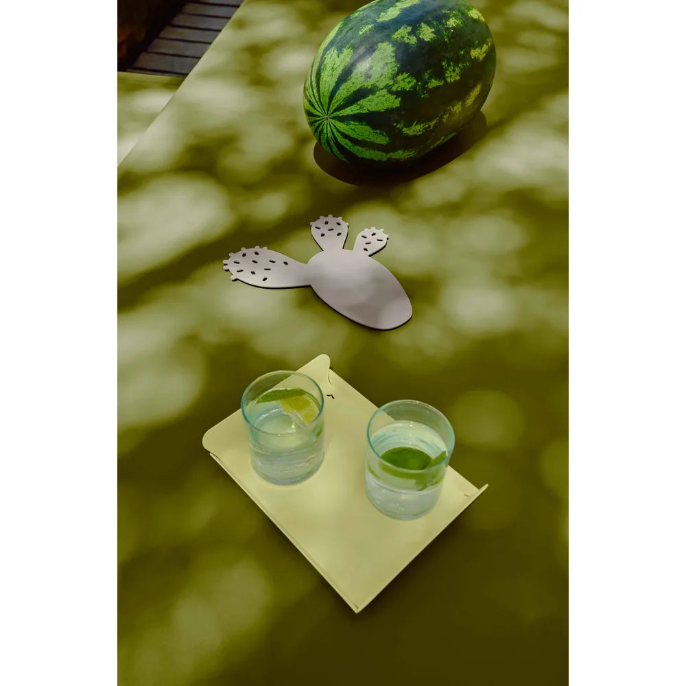 Fermob – Alto – Plateau 23 x 17 cm en situation