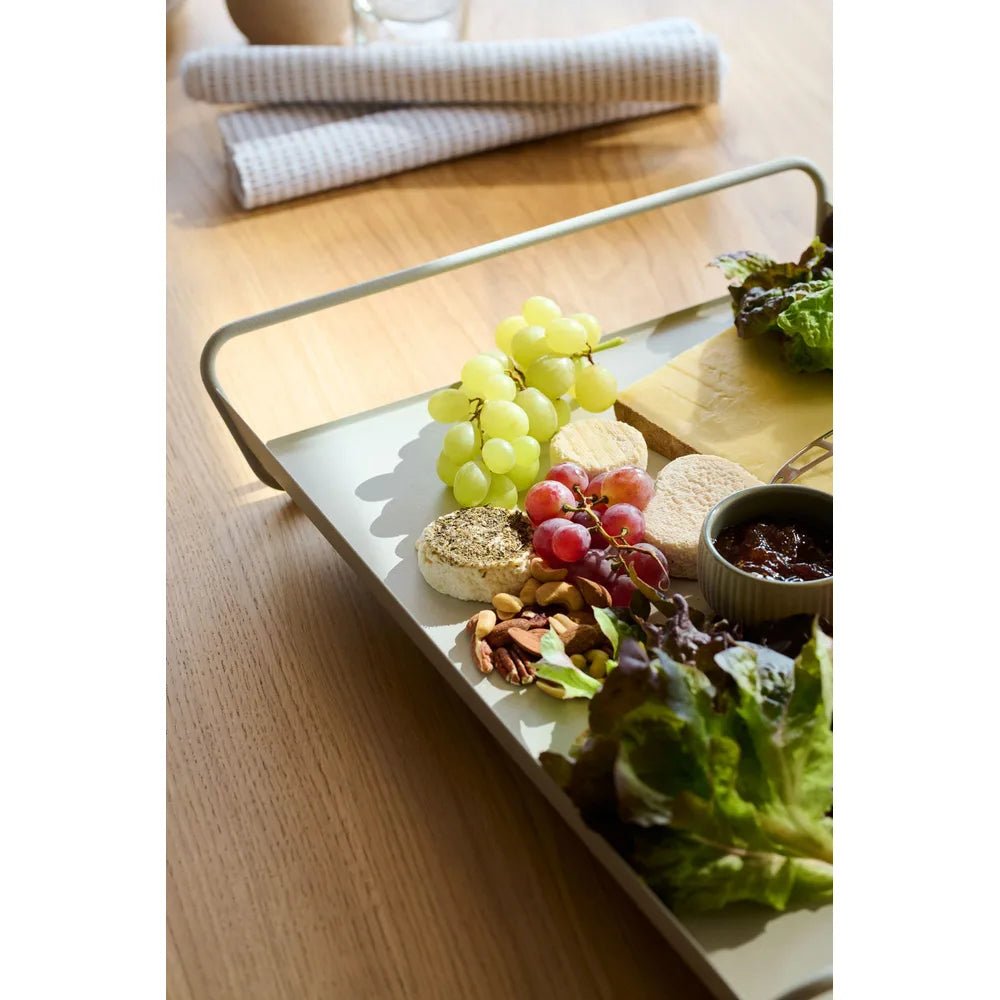 Fermob – Alto – Plateau 53 x 38,5 cm en situation