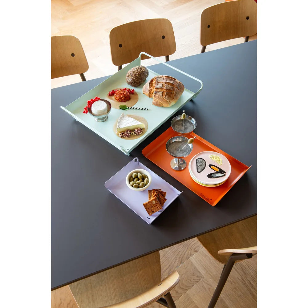 Fermob – Alto – Plateau 53 x 38,5 cm en situation