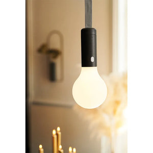 Fermob – Aplô – Pack lampe H.24 et sangle de suspension en situation