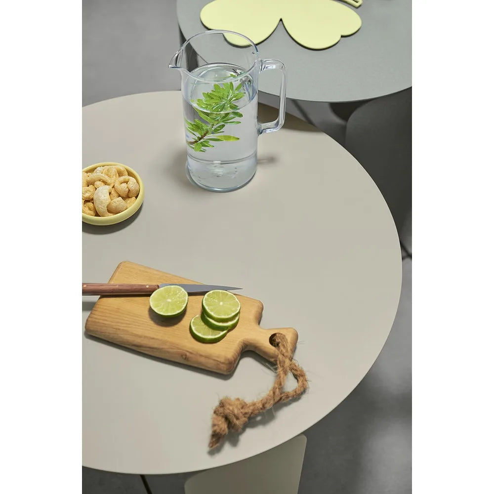 Fermob – Bebop – Table basse ø 60 cm en situation
