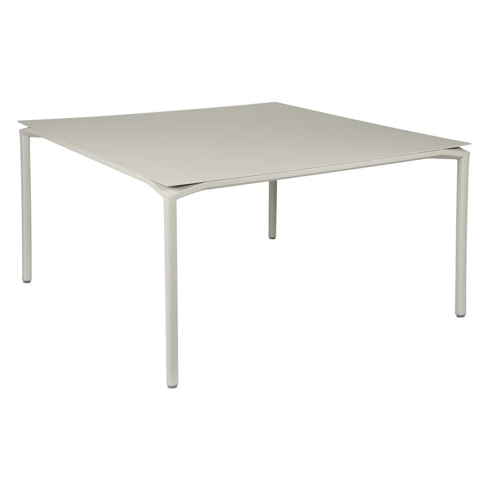 Fermob – Calvi – Table 140 x 140 cm – Gris argile