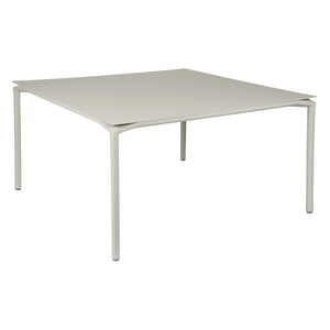 Fermob – Calvi – Table 140 x 140 cm – Gris argile