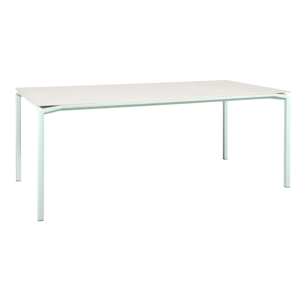 Fermob – Calvi – Table minérale 195 x 95 cm – Menthe glaciale