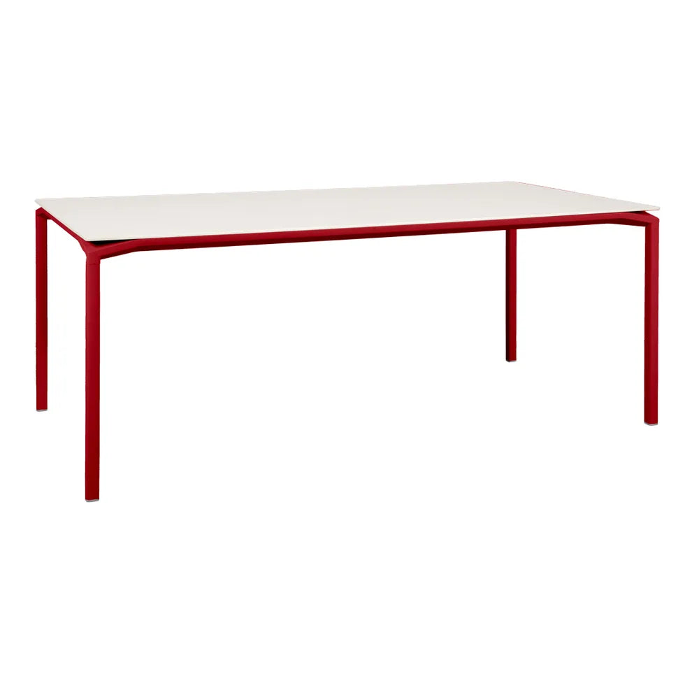 Fermob – Calvi – Table minérale 195 x 95 cm – Piment