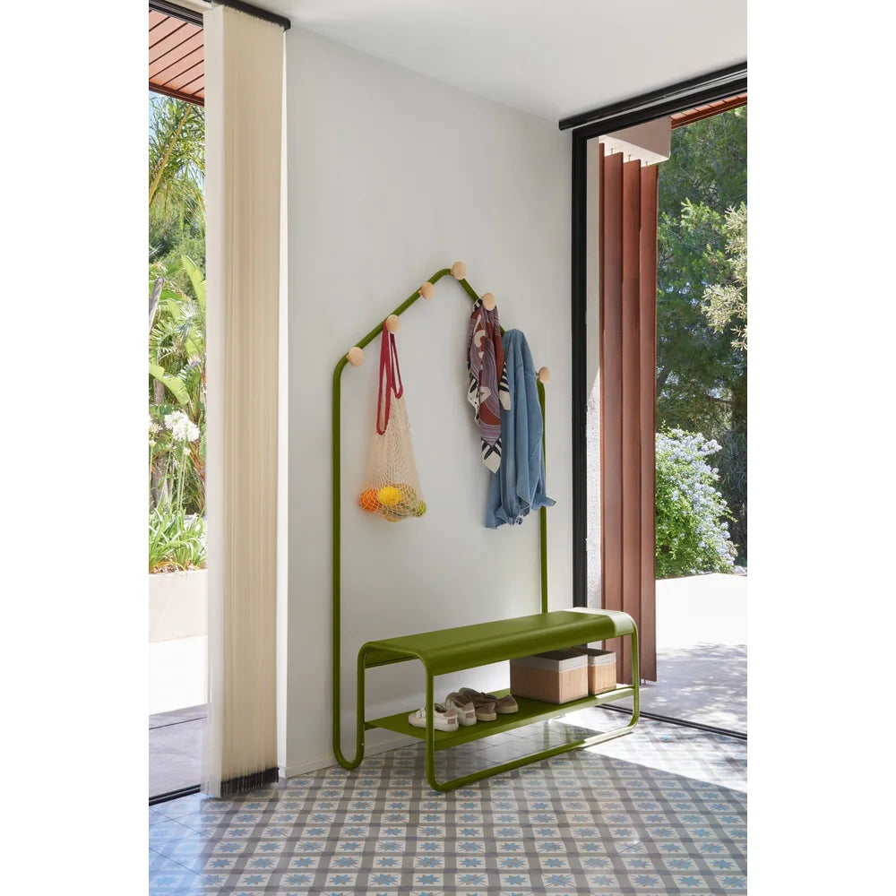 Fermob – Funambule – Vestiaire en situation