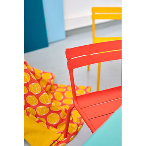 Fermob – Luxembourg kid – Chaise en situation